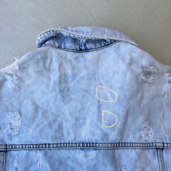 We The Free Distressed Light Blue Jean Jacket - Picture 9 of 10